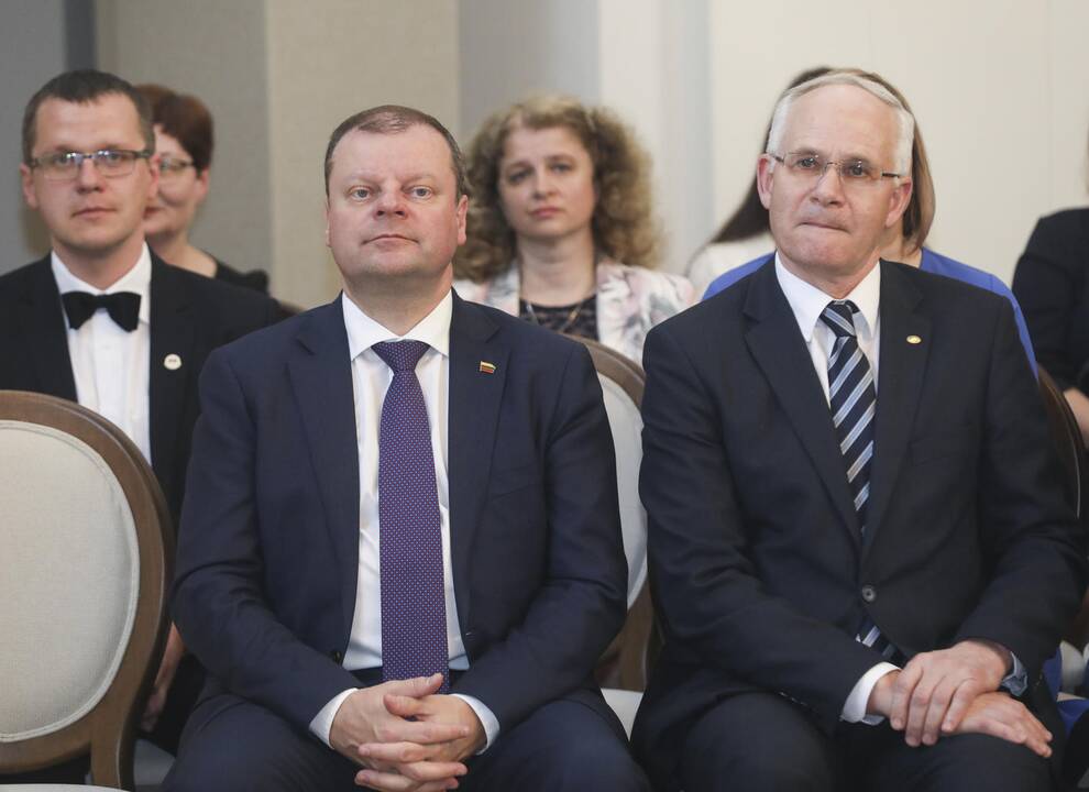 Įteiktos Metų mokytojo premijos