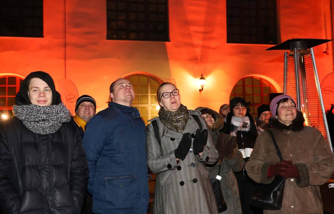 Apšviesta Švč. Mergelės Marijos Ramintojos bažnyčia