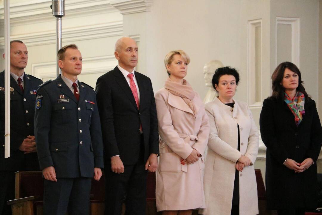 Pareigūnų priesaika