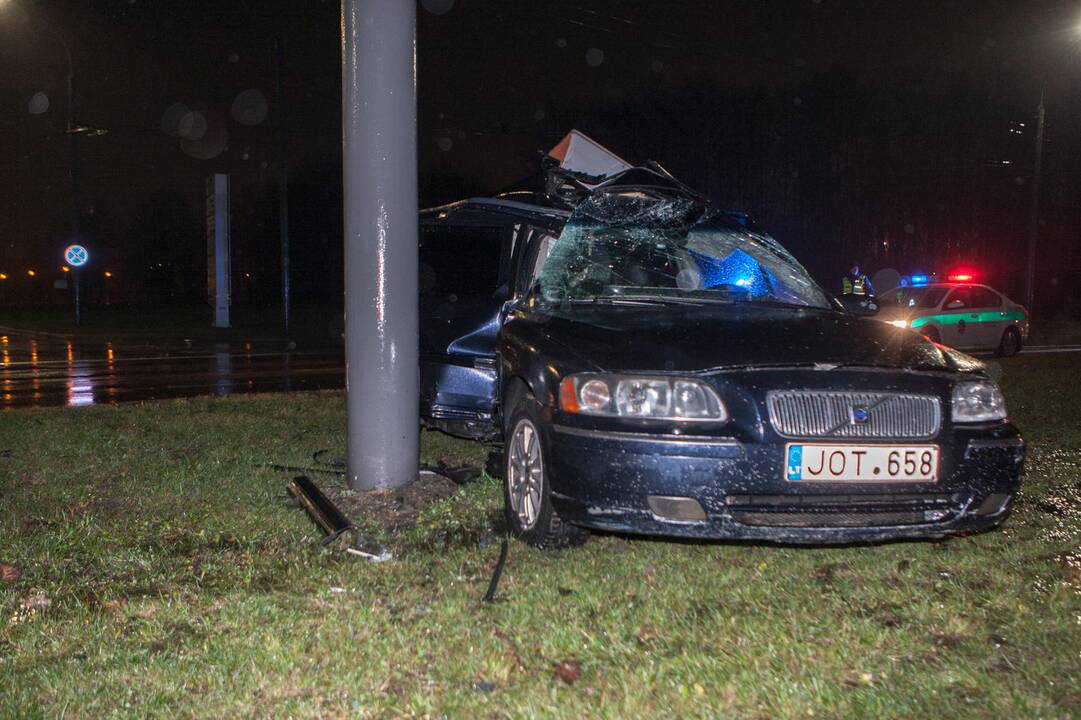 Avarija Pramonės prospekte