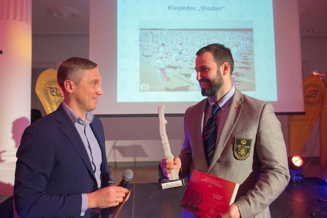Lietuvos sporto vadybos apdovanojimai