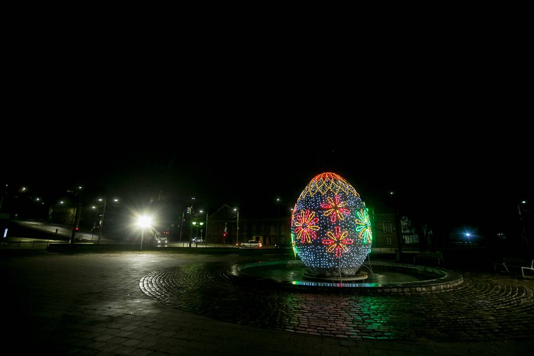 Kaunas pasipuošė velykiniais margučiais