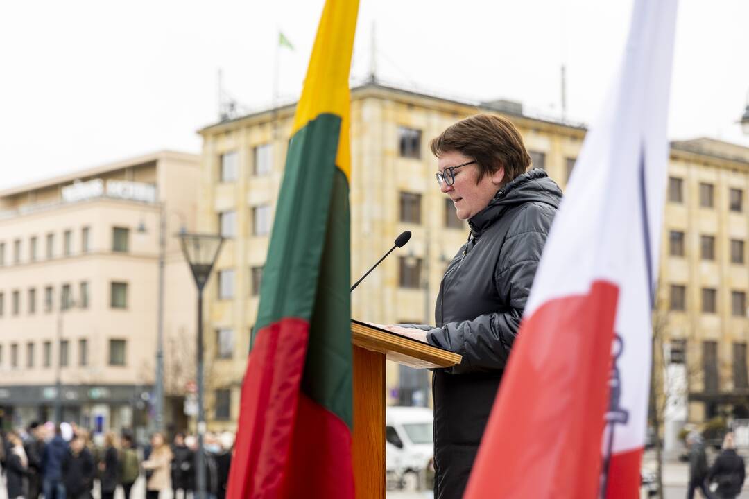 Lenkų protestas dėl mokyklų jungimo