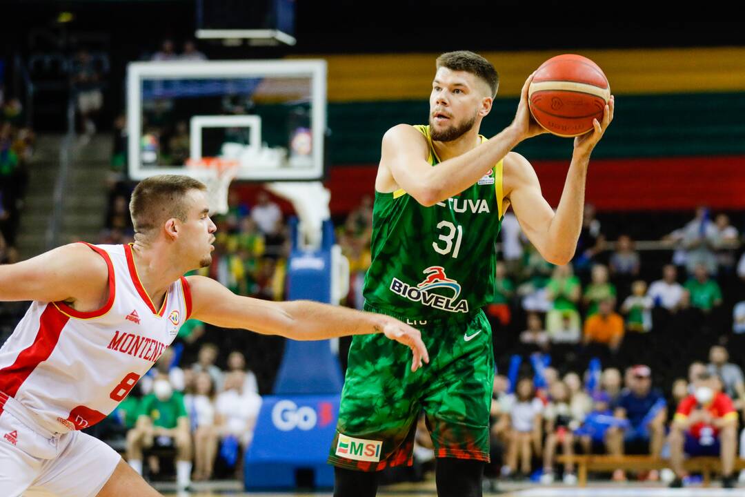 Pasaulio krepšinio čempionato atranka: Lietuva – Juodkalnija 90:73