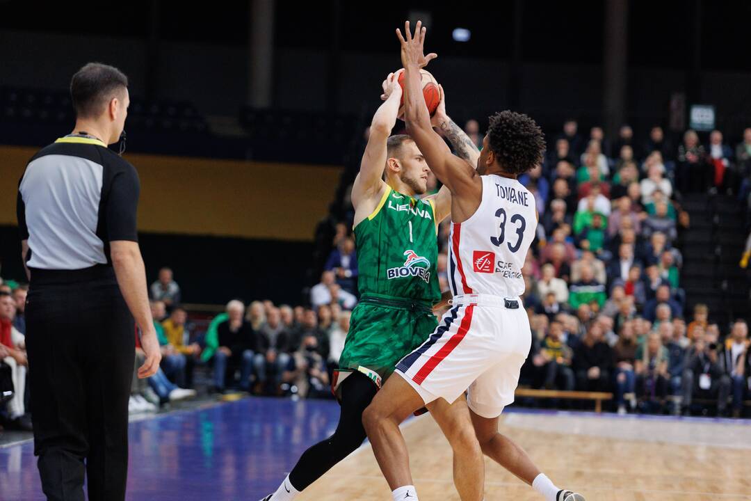 Pasaulio krepšinio čempionato atranka: Lietuva – Prancūzija 65:90