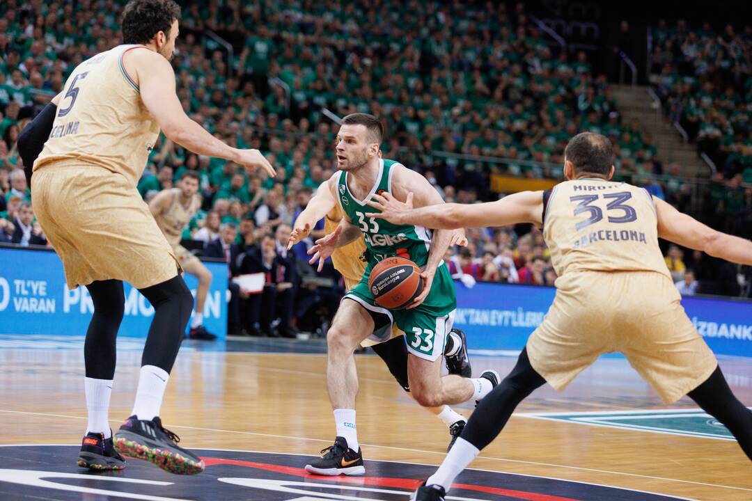 Eurolygos ketvirtfinalis:  „Žalgiris“ – „Barcelona“ 66:77