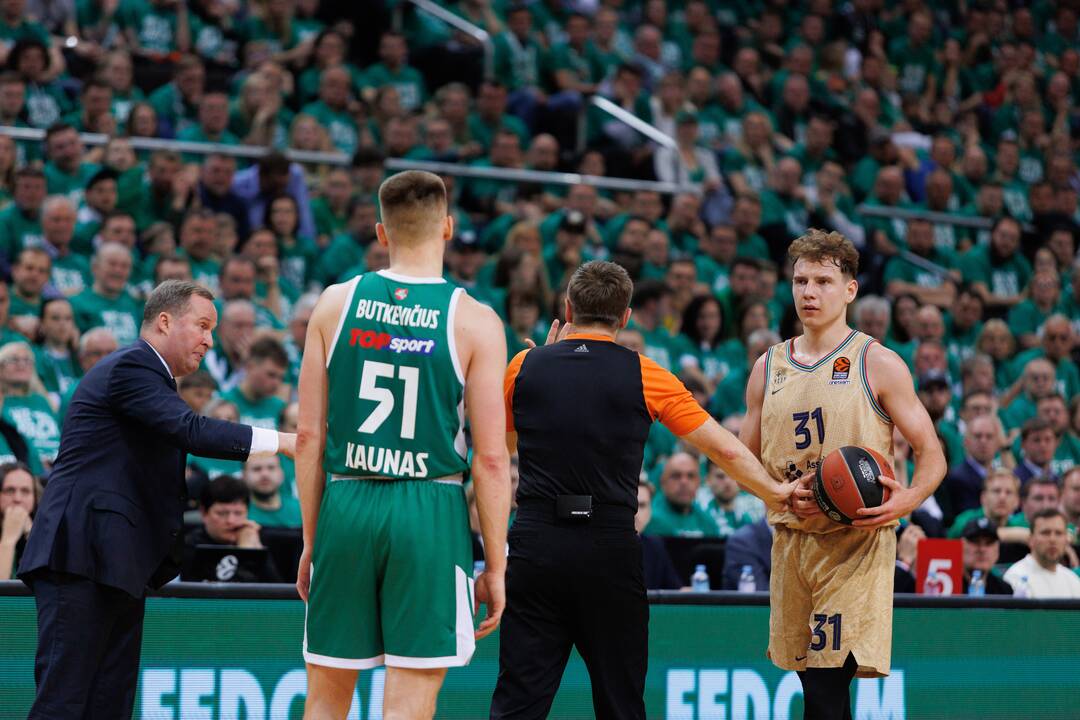 Eurolygos ketvirtfinalis:  „Žalgiris“ – „Barcelona“ 66:77