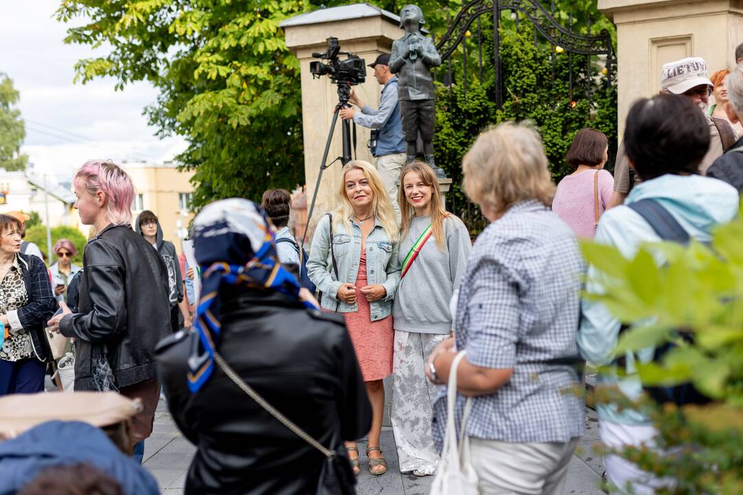 Protestas del medžių J. Basanavičiaus gatvėje