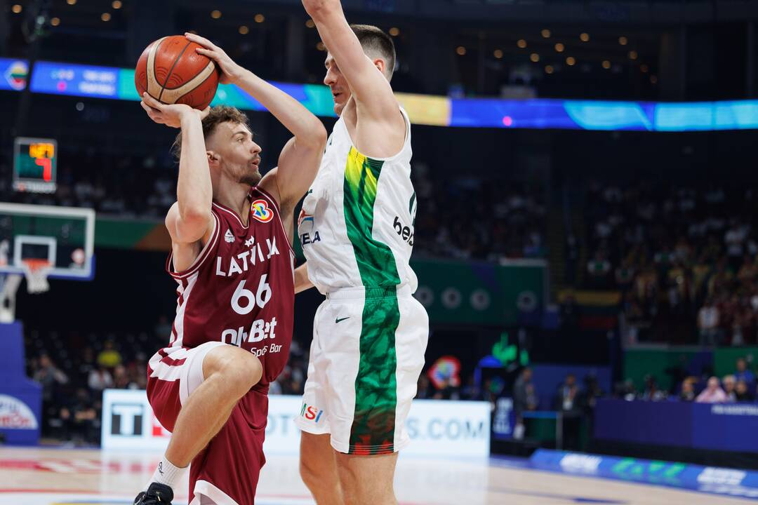 Pasaulio krepšinio čempionatas Filipinuose: Lietuva – Latvija 63:98