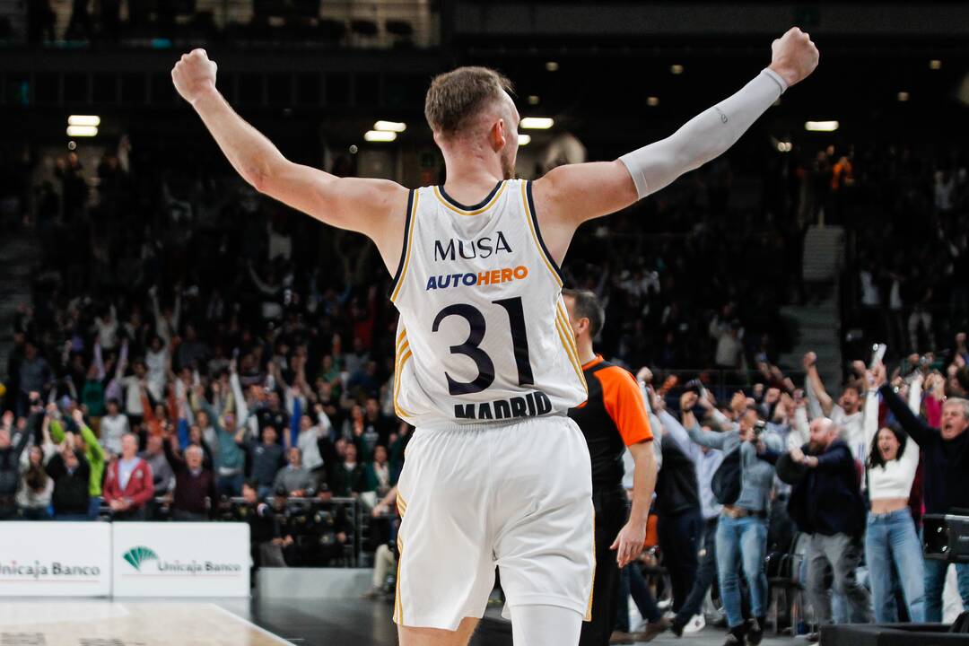 Fantastiškos Eurolygos rungtynės: „Real“ po keturių pratęsimų palaužė „Anadolu Efes“ komandą