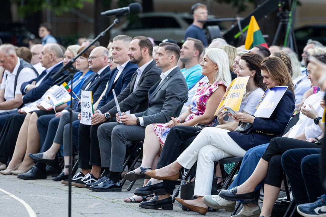 Kandidatų į Lietuvos prezidentus debatai S. Daukanto aikštėje