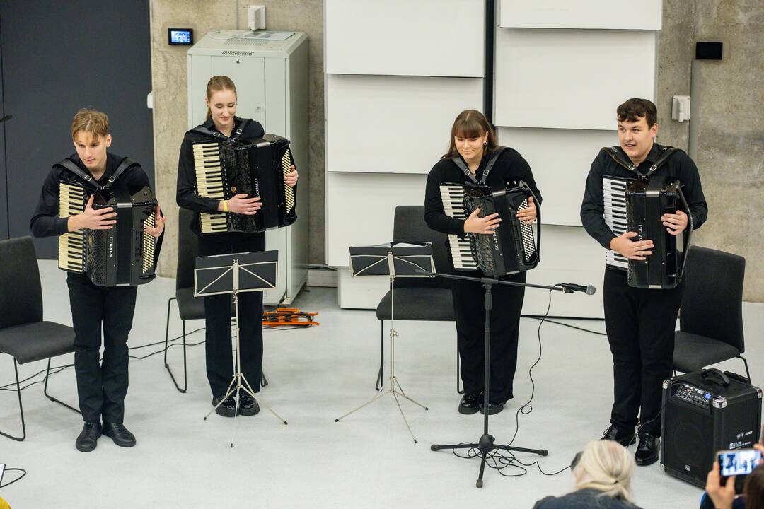 Knygos „Bronislovas Burgis. Aukščiau – tik dangus“ pristatymas 