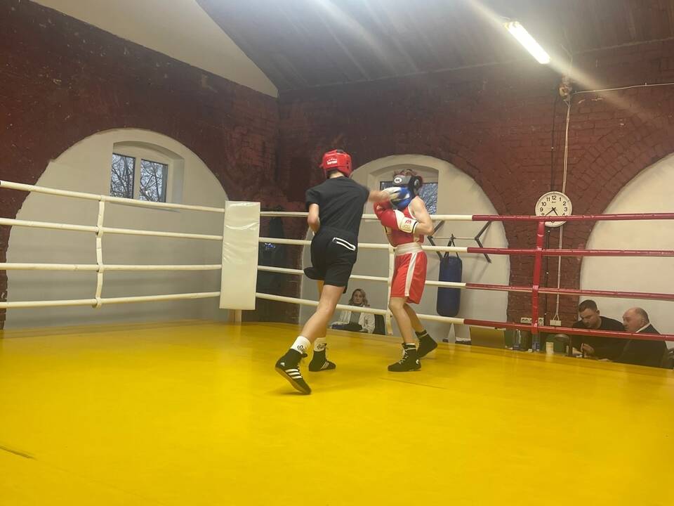 Varžovai: „Semipro“ lygos turnyre kovojo olimpinių svorio kategorijų boksininkai.