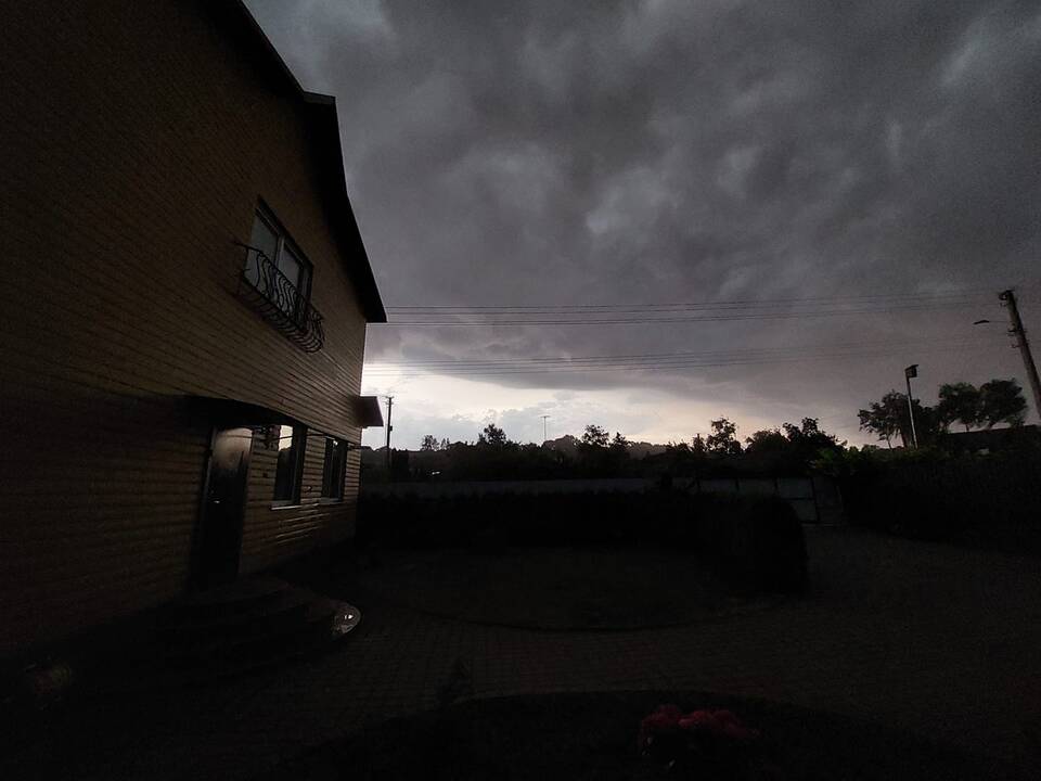 Per Jonines Kauną užklupo škvalas