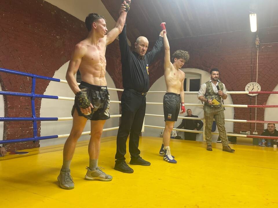 Varžovai: „Semipro“ lygos turnyre kovojo olimpinių svorio kategorijų boksininkai.