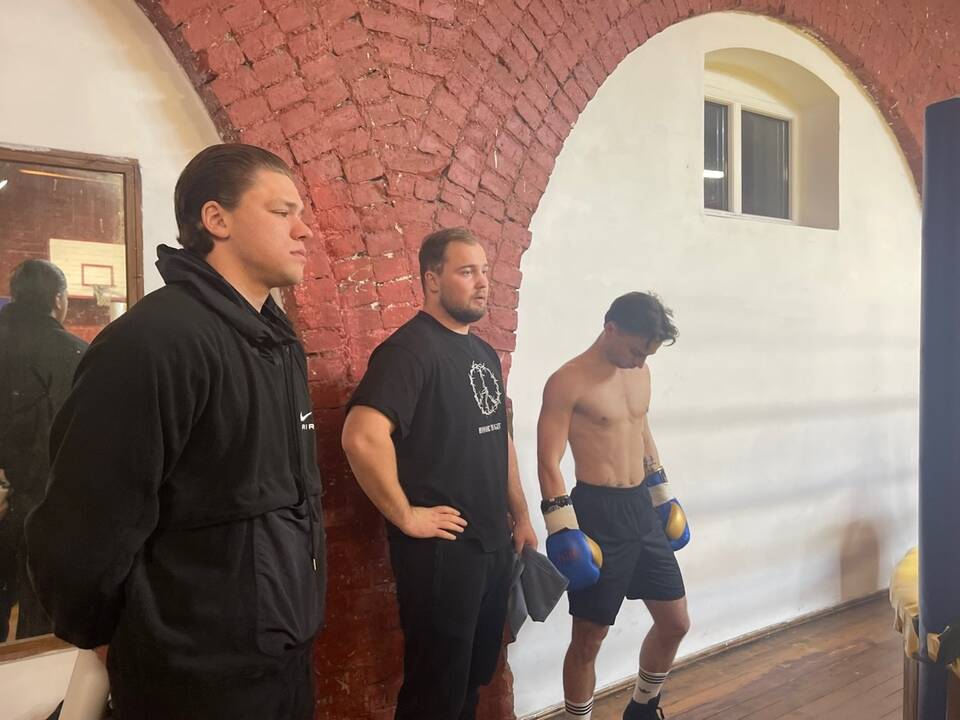 Varžovai: „Semipro“ lygos turnyre kovojo olimpinių svorio kategorijų boksininkai.