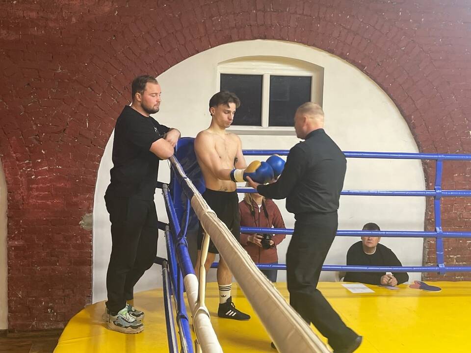 Varžovai: „Semipro“ lygos turnyre kovojo olimpinių svorio kategorijų boksininkai.