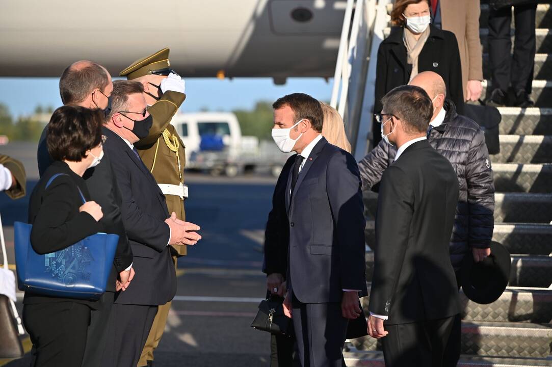 Į Lietuvą atvyko Prancūzijos prezidentas E. Macronas