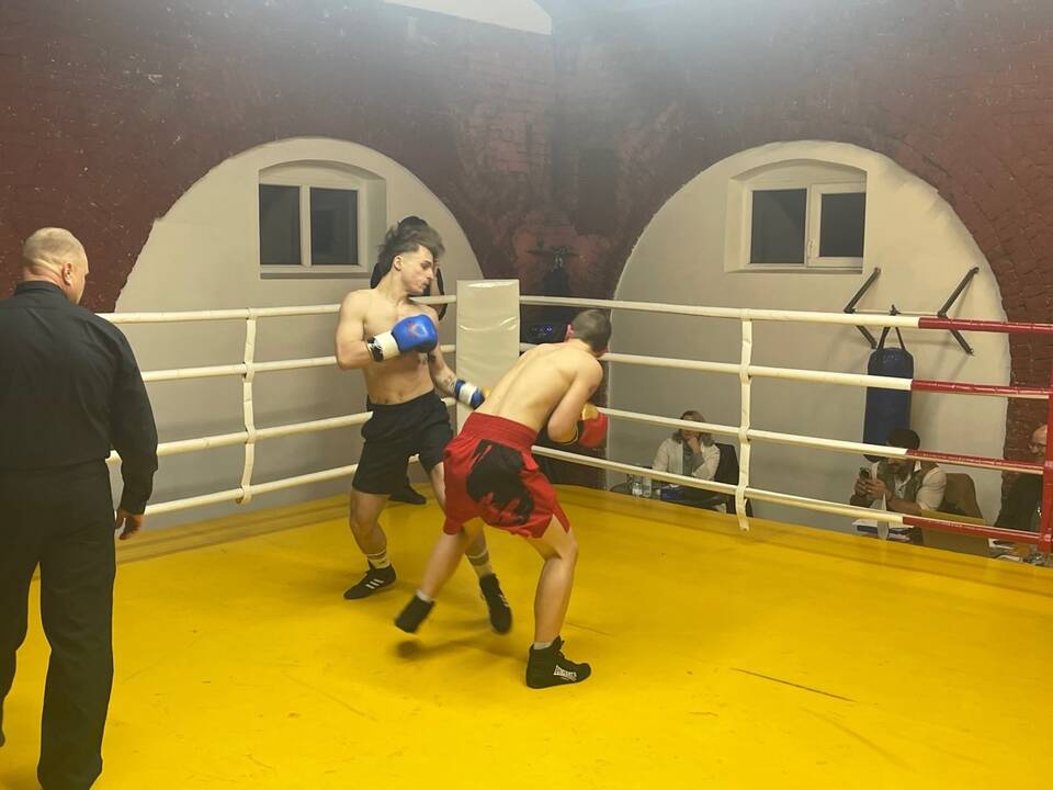 Varžovai: „Semipro“ lygos turnyre kovojo olimpinių svorio kategorijų boksininkai.