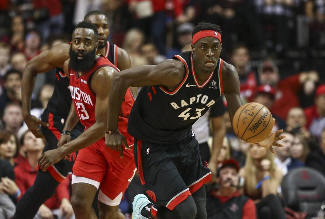 „Raptors“ be J. Valančiūno pralaimėjo „Rockets“ ekipai