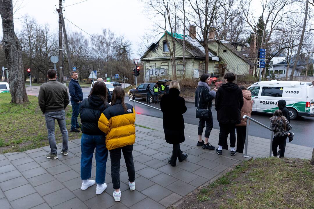 Įtariamųjų gaudynės Vilniuje