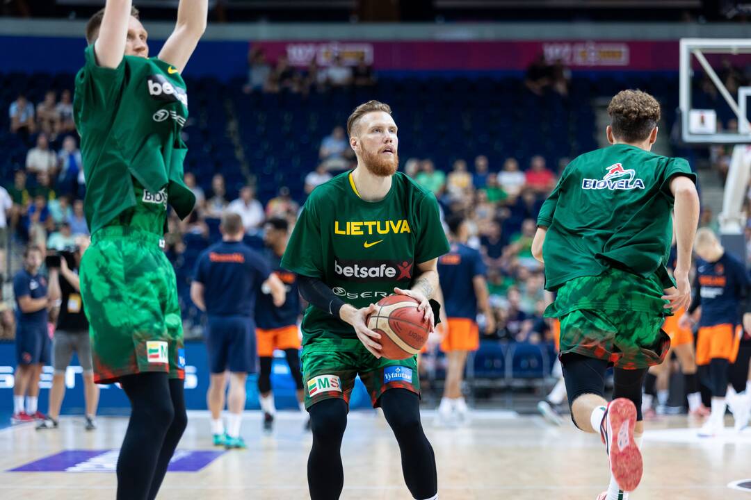 Kontrolinės krepšinio rungtynės: Lietuva – Nyderlandai 94:68