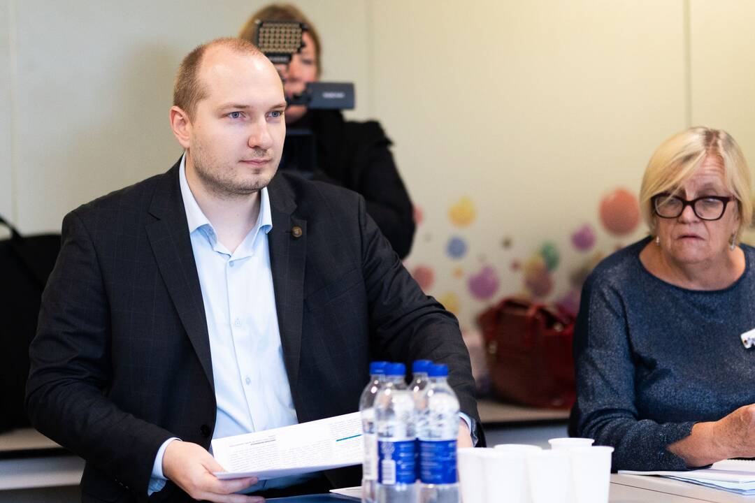 Švietimo ministras susitinka su mokytojų profesine sąjunga