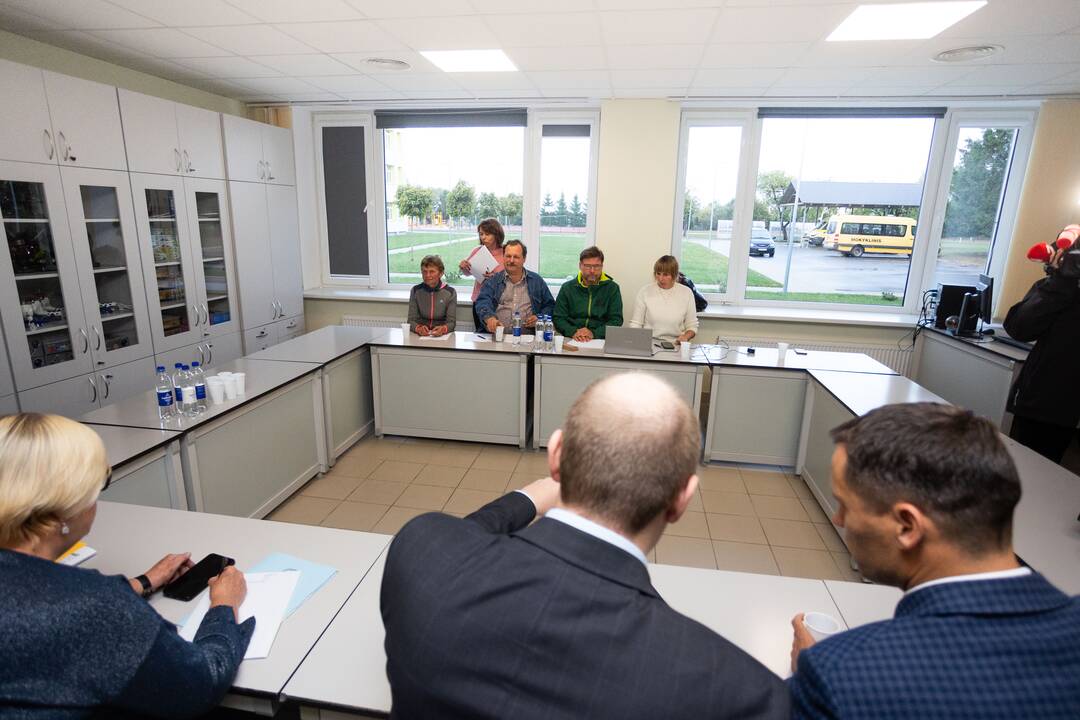 Švietimo ministras susitinka su mokytojų profesine sąjunga
