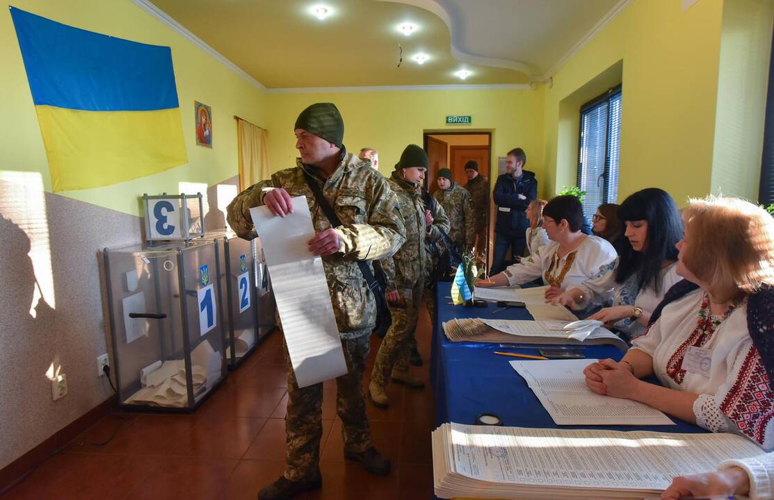 Ukraina renka prezidentą