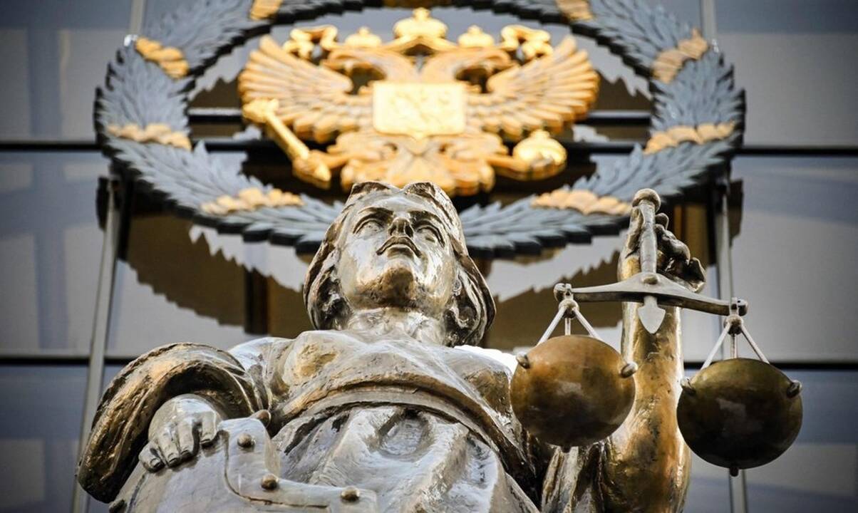 Rusija nuteisė kalėti ukrainiečius, apkaltintus teroru ir šnipinėjimu