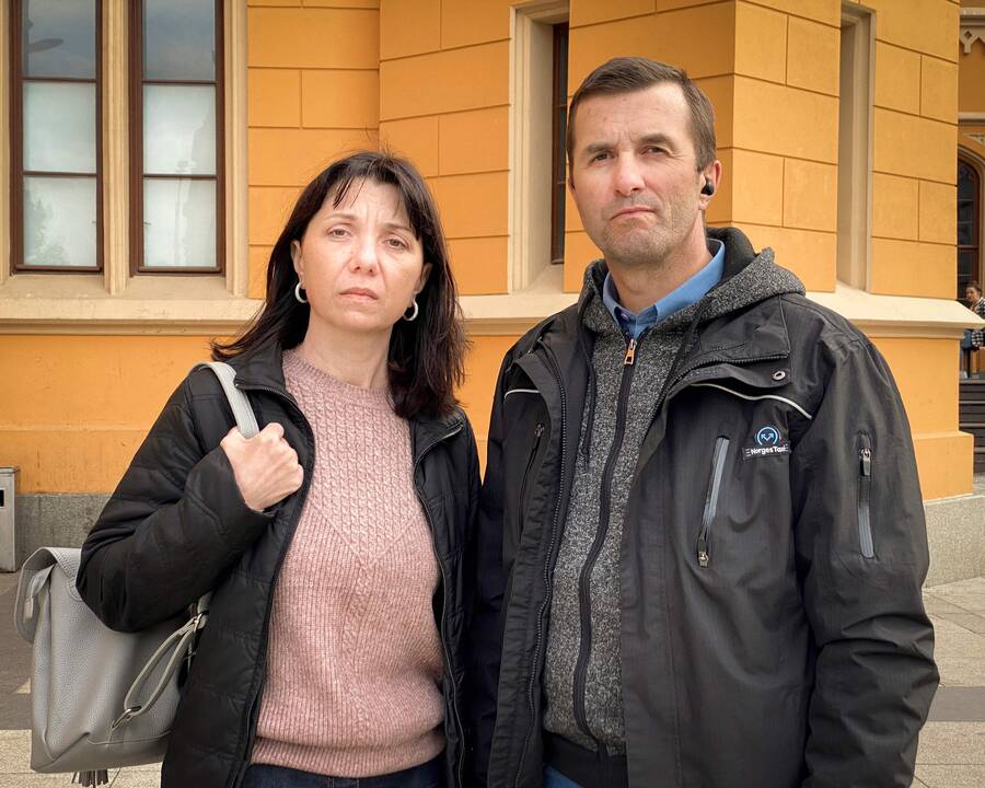 Ramanas Pratasevičius ir jo tėvai