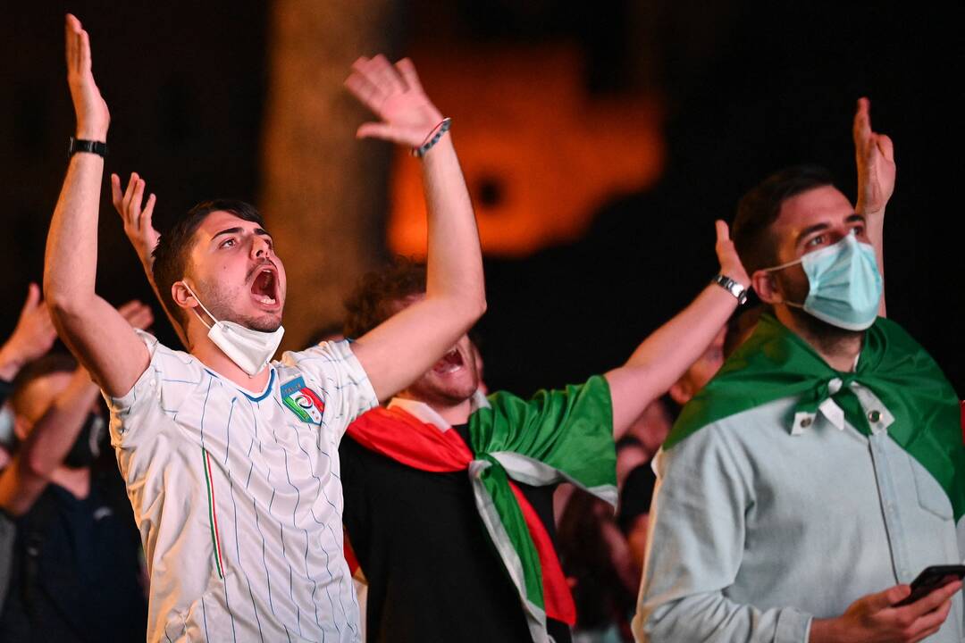 Europos futbolo čempionatas: Turkija – Italija 0:3