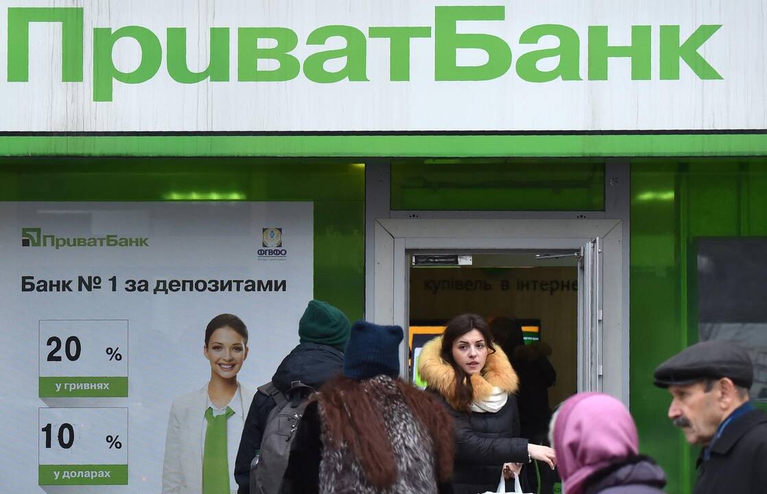 Ukraina nacionalizuotam bankui jau skyrė per 0,5 mlrd. JAV dolerių