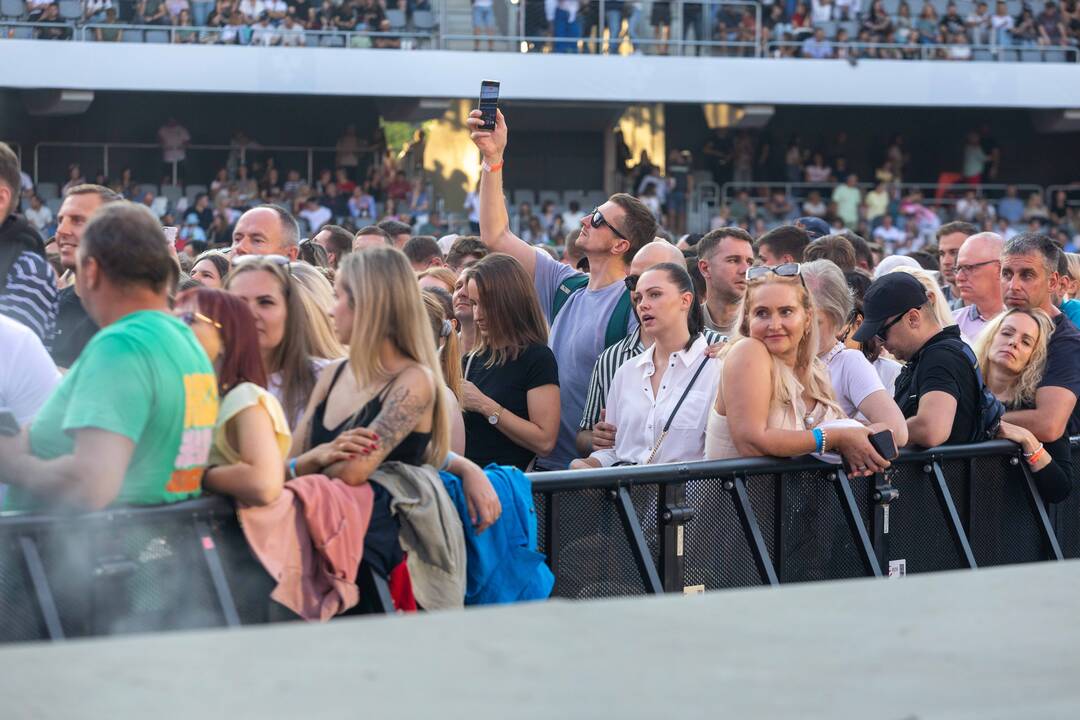 E. Sheerano koncertas Dariaus ir Girėno stadione