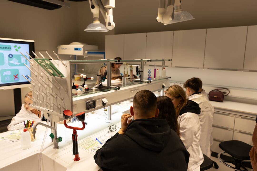 „Mokslo sala“ pakvietė nemokamai išbandyti modernias laboratorijas