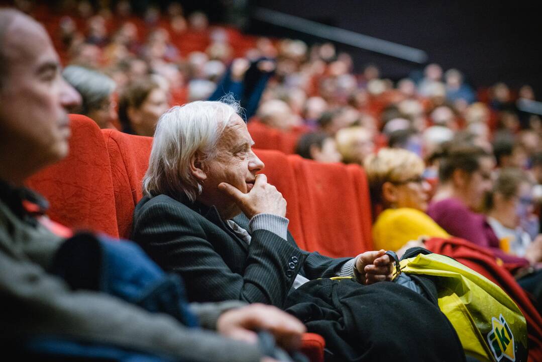 Filmo „Valstybinės laidotuvės“ premjera