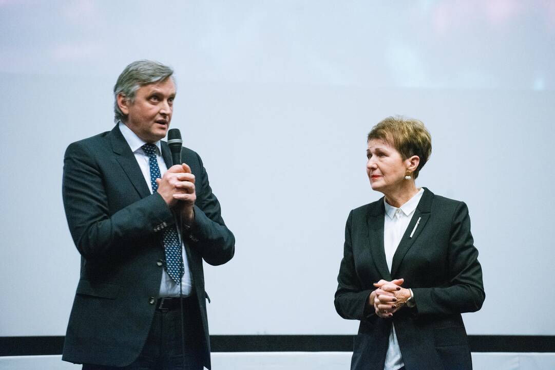 Filmo „Valstybinės laidotuvės“ premjera
