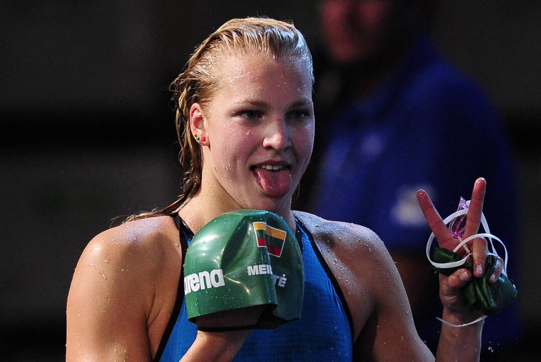 Auksinė žuvelė R. Meilutytė Maskvoje pagerino pasaulio rekordą ir pelnė auksą