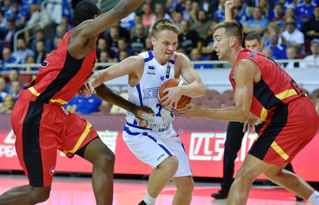 Estai beviltiškai pralaimėjo Belgijos krepšininkams