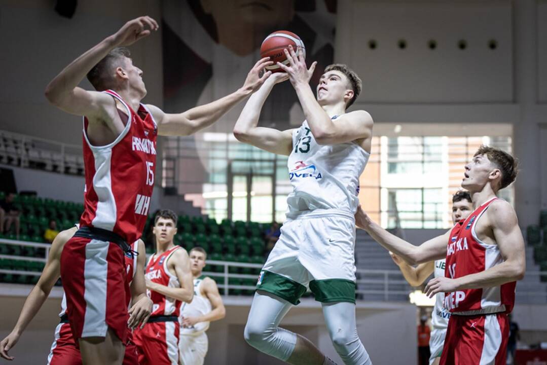 Kroatus sutriuškinusi Lietuvos U18 krepšinio rinktinė grupių etapą baigė be pralaimėjimų