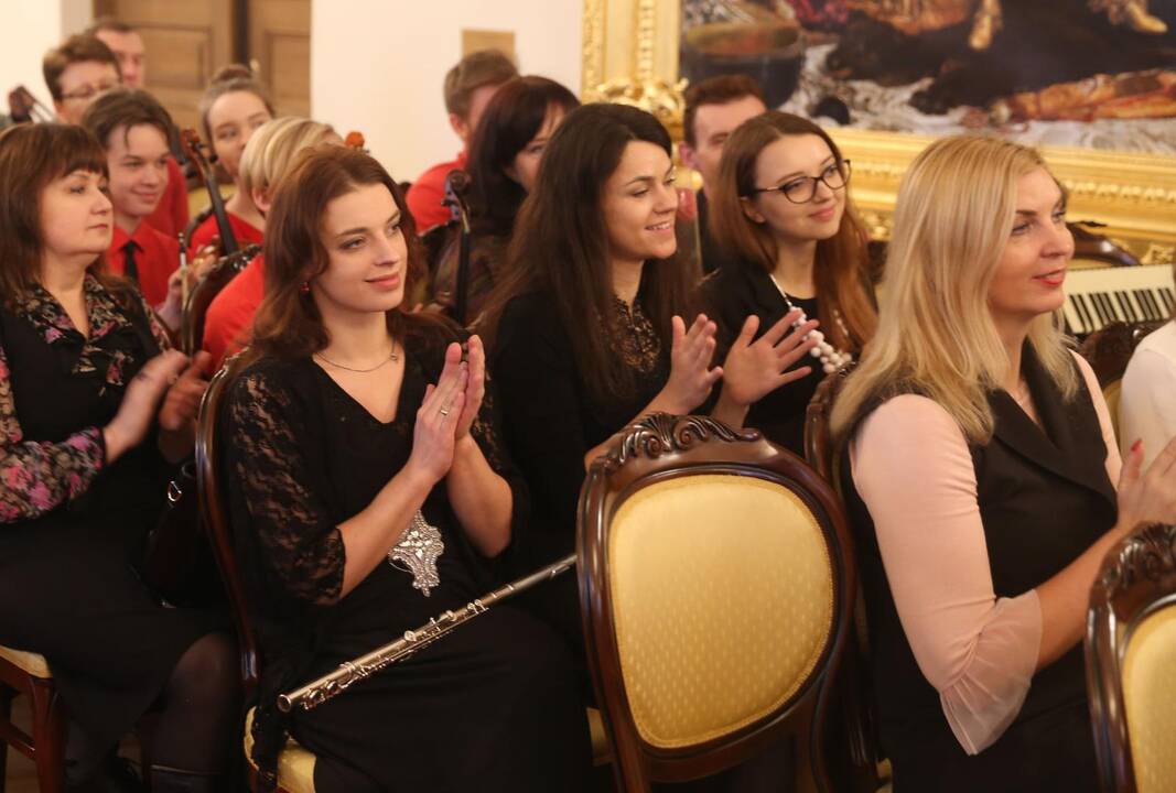 Talentingiems mokiniams – kalėdinės stipendijos