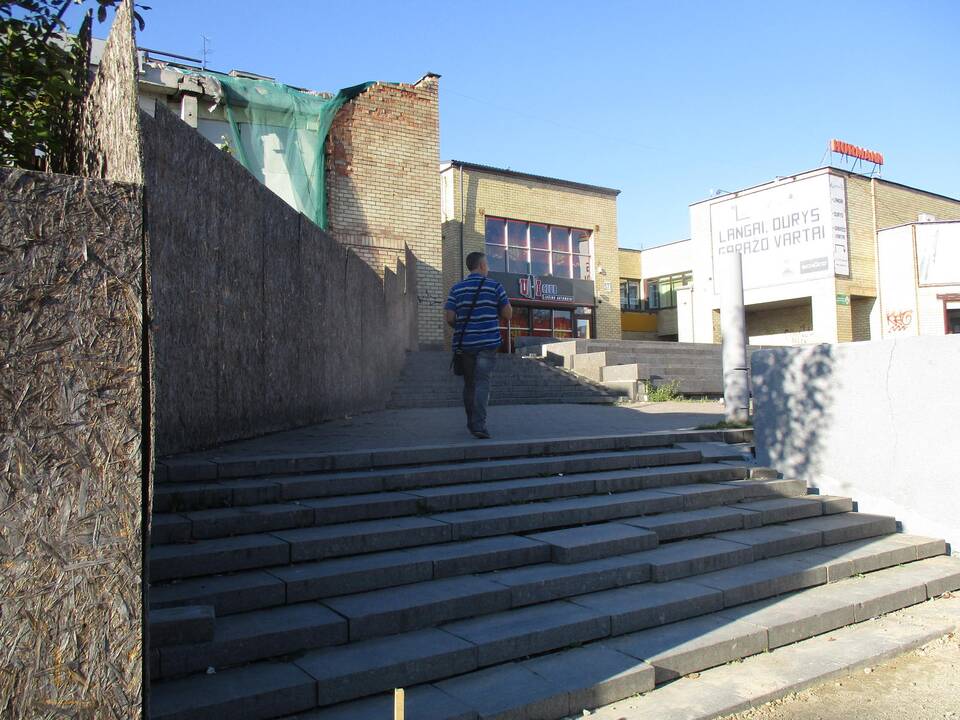 Kauniečių apranga – tarsi vasarą
