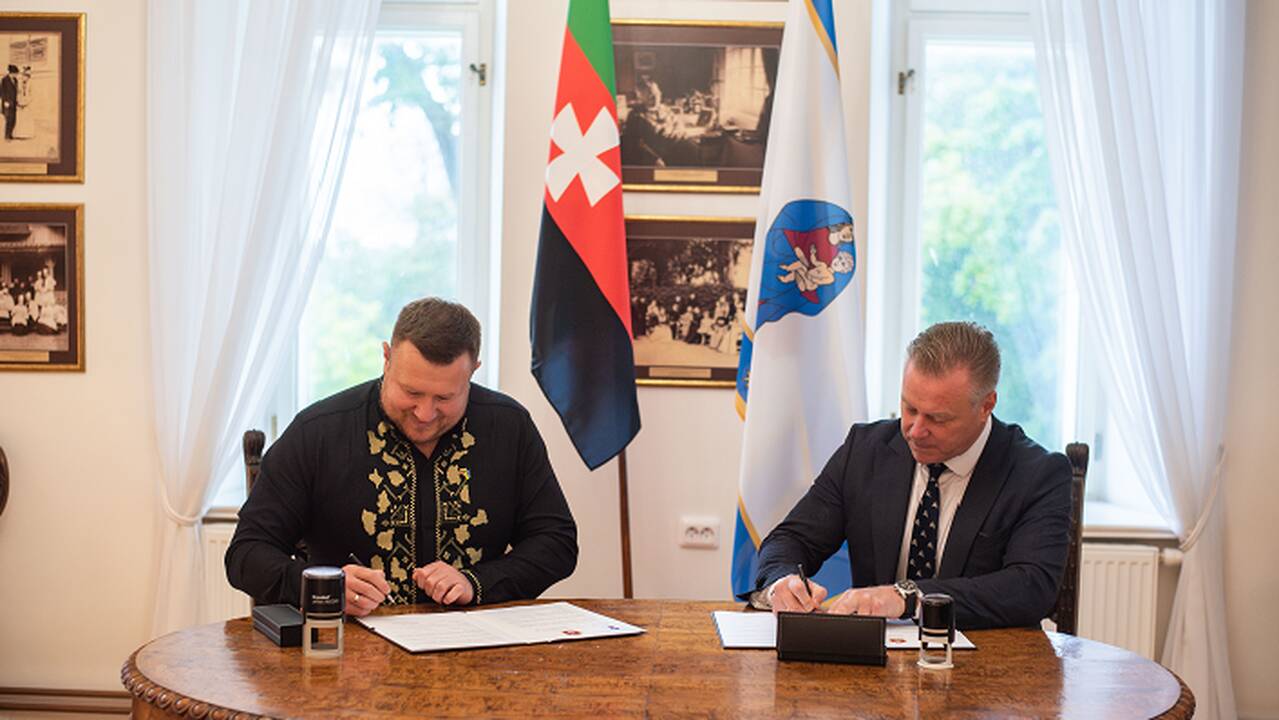 Tarp Kretingos ir Novovolynsko pasirašyta bendradarbiavimo sutartis