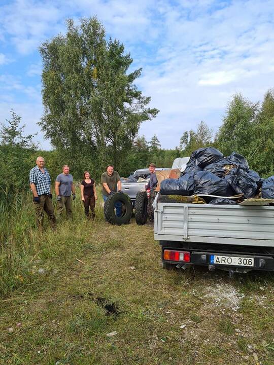 Lietuvoje įvyko talka „Miško kuopa“