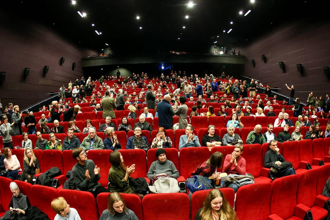 Filmo „Valstybinės laidotuvės“ premjera