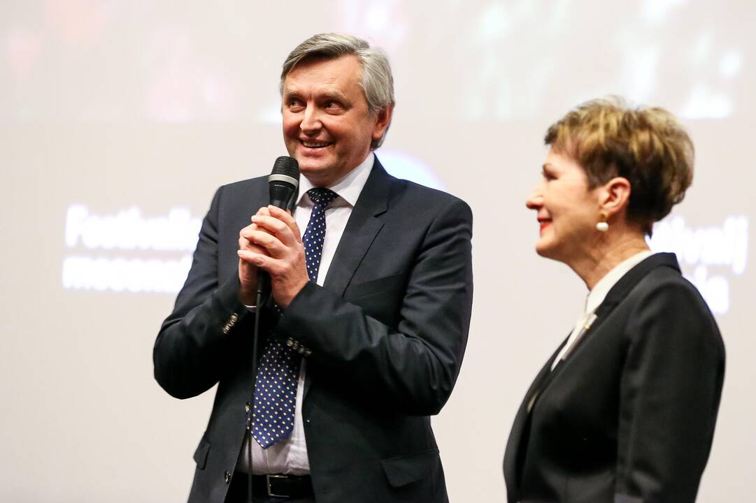 Filmo „Valstybinės laidotuvės“ premjera