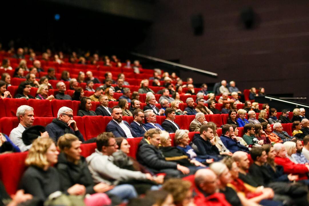 Filmo „Valstybinės laidotuvės“ premjera