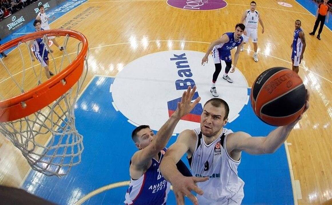 "Anadolu Efes" palaužė "Nižnij Novgorod" krepšininkus