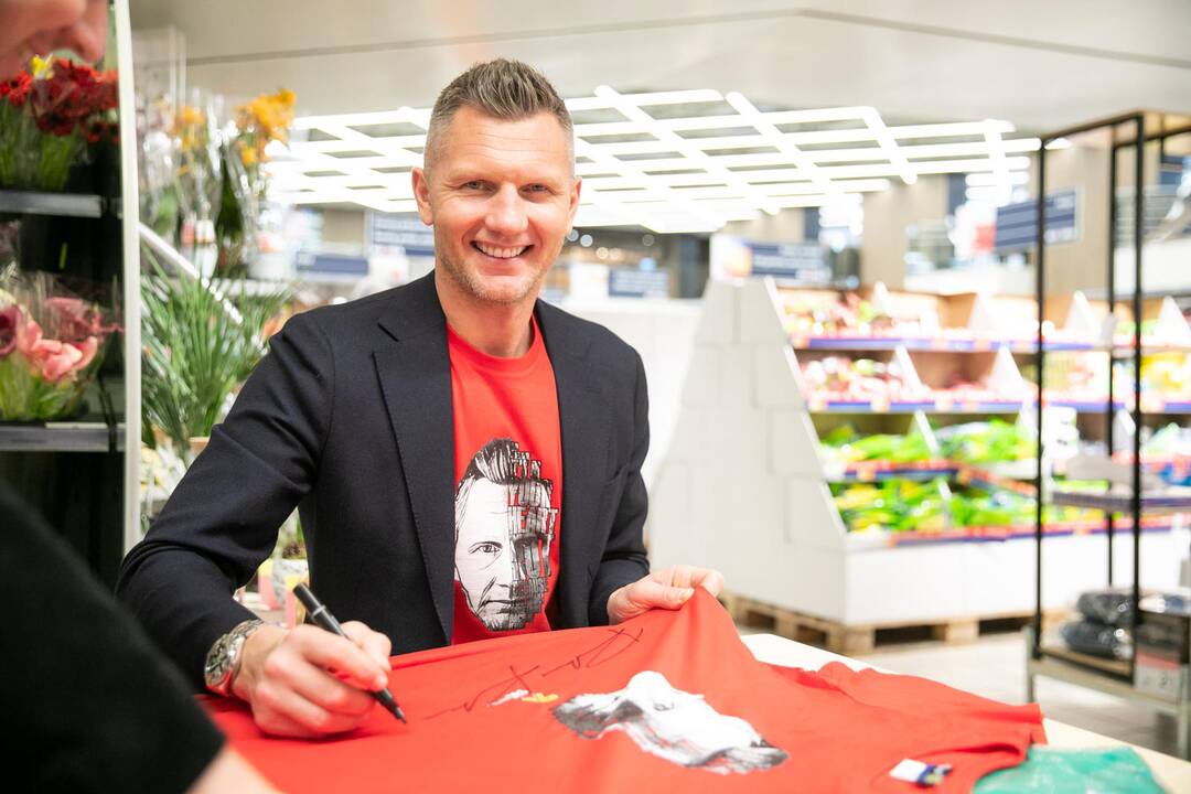 R. Kaukėno fondas pristatė specialius marškinėlius 
