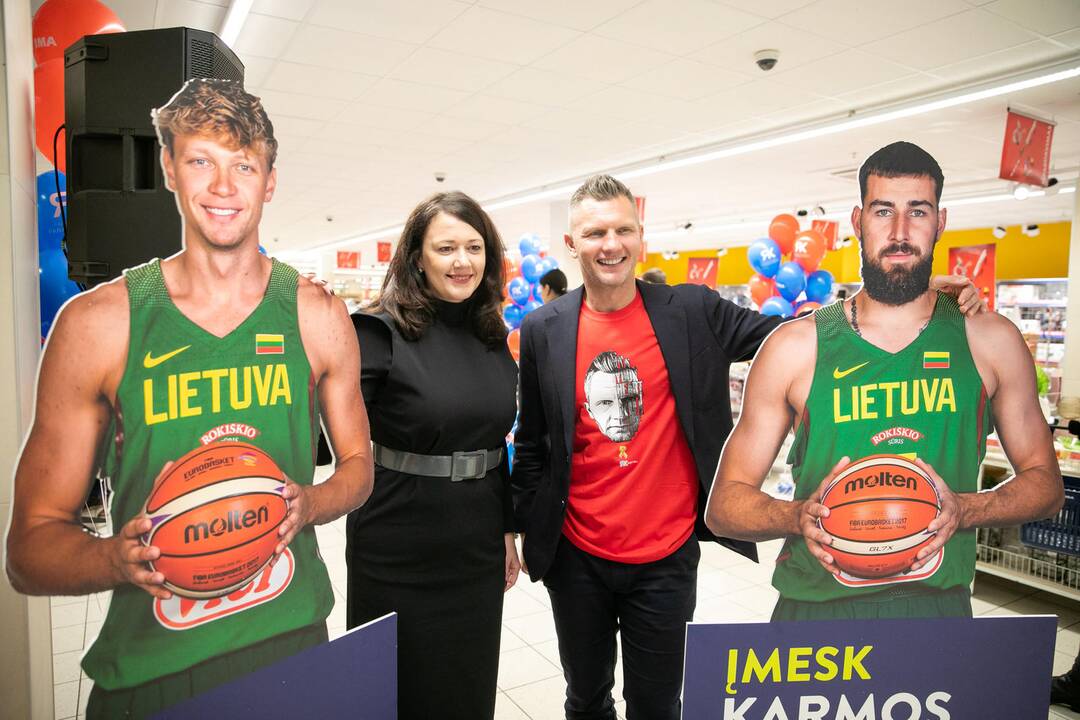 R. Kaukėno fondas pristatė specialius marškinėlius 